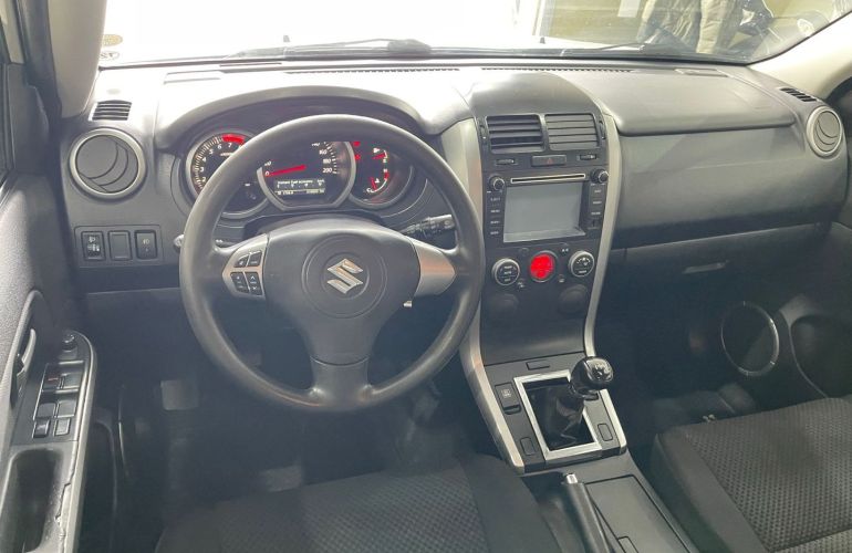 Suzuki Grand Vitara 2.0 4x2 16V Gasolina 4p Manual - Foto #10