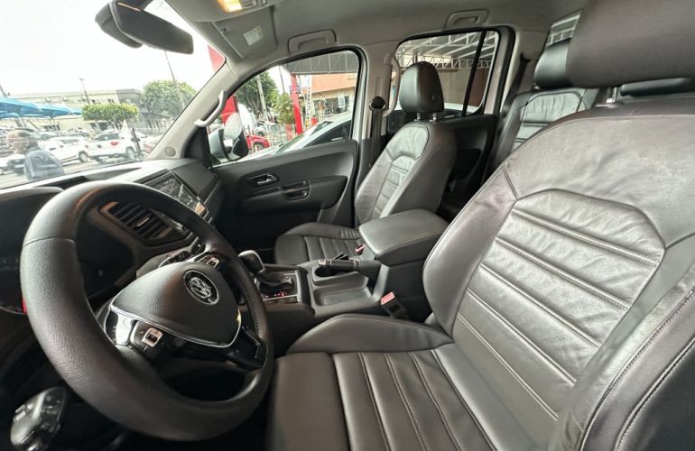Volkswagen Amarok 2.0 CD 4x4 TDi Highline (Aut) - Foto #8