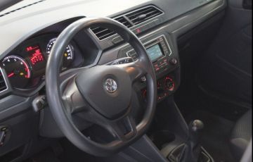 Volkswagen Voyage 1.0 12v MPi Total - Foto #4