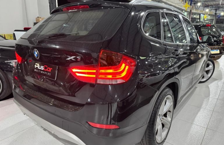 BMW X1 2.0 16V Turbo Sdrive20i - Foto #4