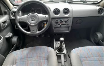 Chevrolet Celta 1.0 MPFi Spirit 8v - Foto #4