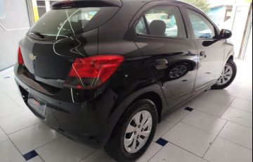 Chevrolet Onix 1.0 MPFi Joy 8v - Foto #4