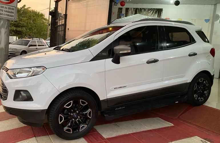 Ford Ecosport 1.6 Freestyle 16v - Foto #1