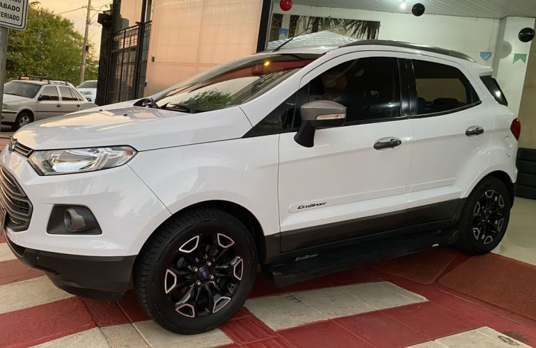 Ford Ecosport 1.6 Freestyle 16v - Foto #4
