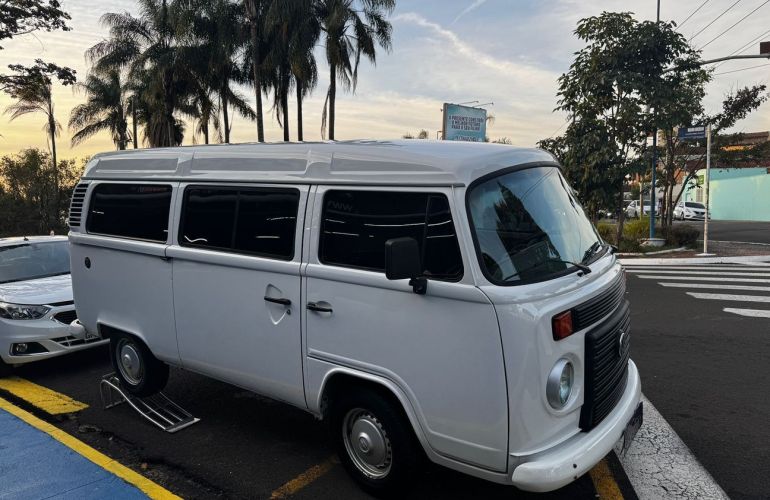 Volkswagen Kombi 1.4 Mi Std Escolar 8v - Foto #3
