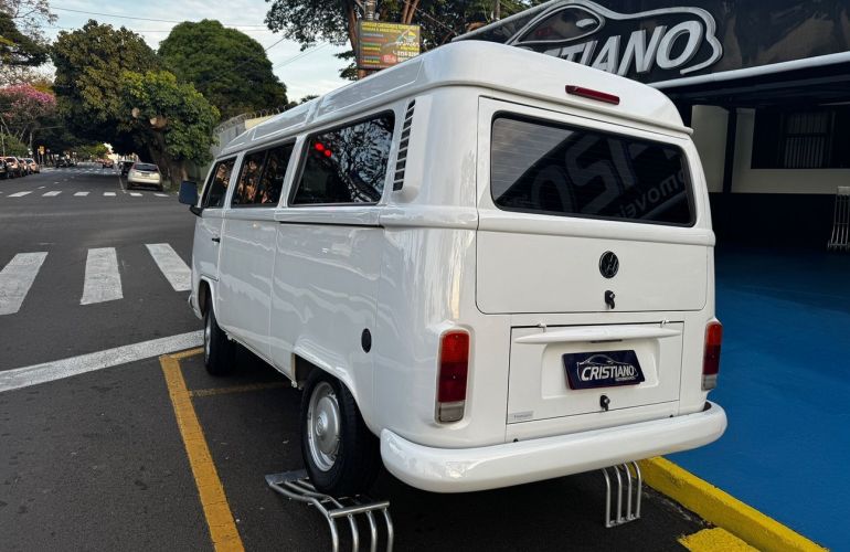 Volkswagen Kombi 1.4 Mi Std Escolar 8v - Foto #7