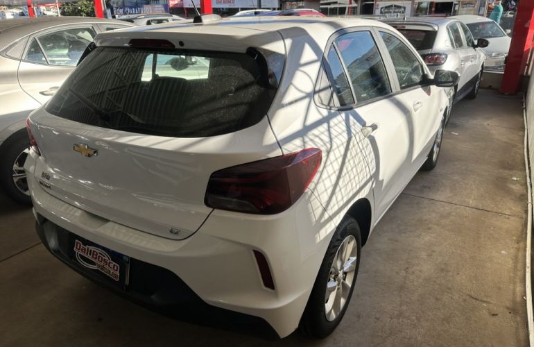 Chevrolet Onix 1.0 LT - Foto #6