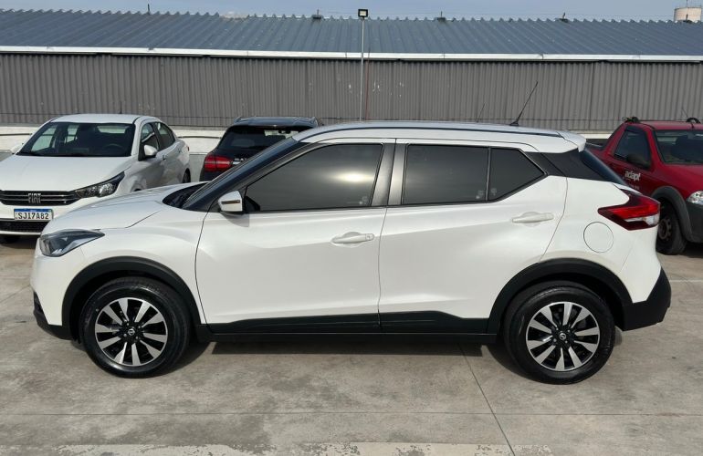 Nissan Kicks 1.6 16V Active - Foto #2