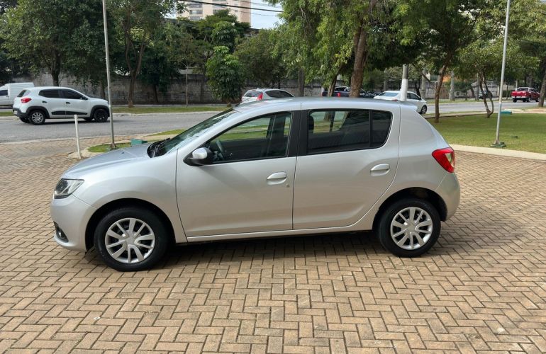 Renault Sandero 1.6 16V Sce Expression - Foto #2