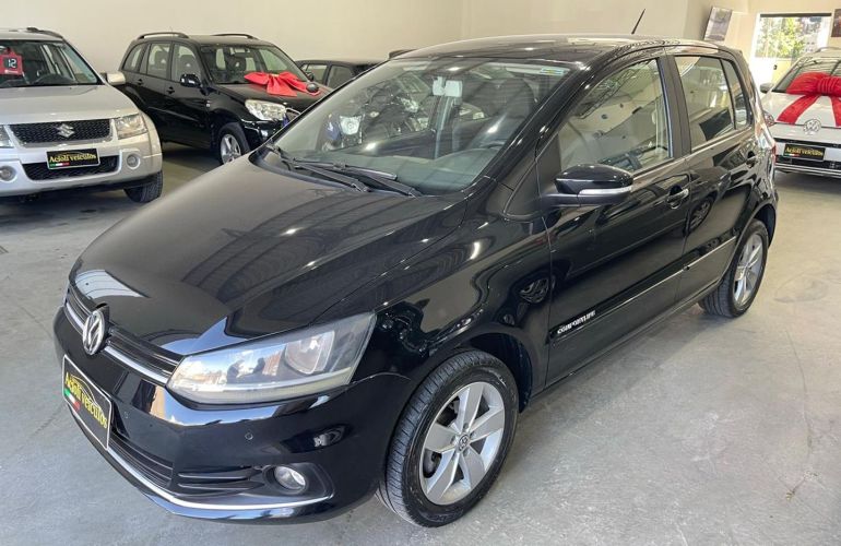 Volkswagen Fox 1.6 Mi 8V Flex 4p Manual - Foto #1
