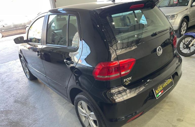 Volkswagen Fox 1.6 Mi 8V Flex 4p Manual - Foto #6
