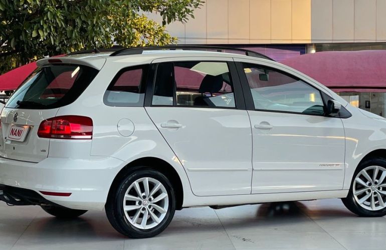 Volkswagen SpaceFox 1.6 VHT Comfortline I-Motion (Flex) - Foto #4