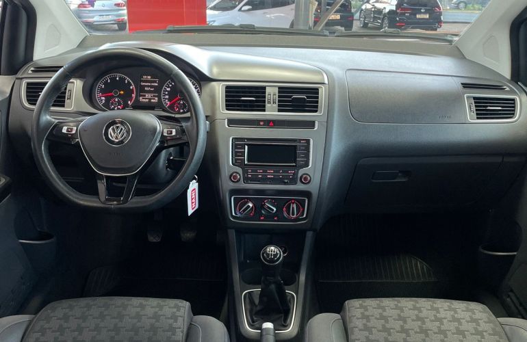 Volkswagen SpaceFox 1.6 VHT Comfortline I-Motion (Flex) - Foto #6