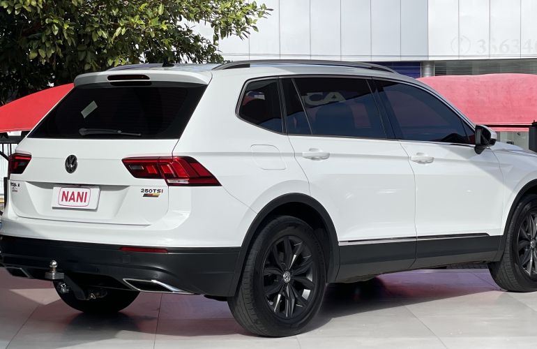 Volkswagen Tiguan Allspace 1.4 250 TSI Comfortline - Foto #4