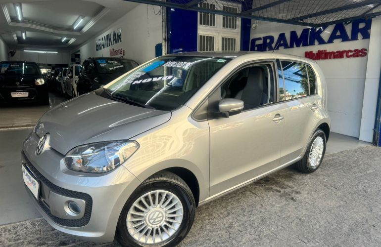 Volkswagen Up! 1.0 12v E-Flex move up! 4p - Foto #2