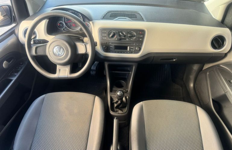 Volkswagen Up! 1.0 12v E-Flex move up! 4p - Foto #7