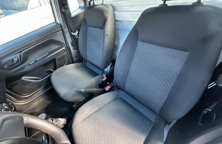 Fiat Strada 1.4 Cabine Plus Endurance - Foto #9