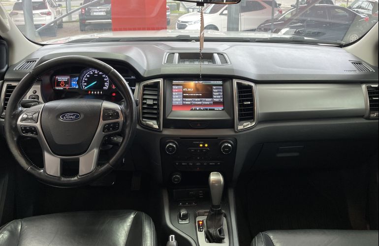 Ford Ranger 3.2 TD XLT CD 4x4 (Aut) - Foto #5