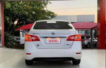 Nissan Sentra Unique 2.0 16V CVT (Flex) - Foto #6