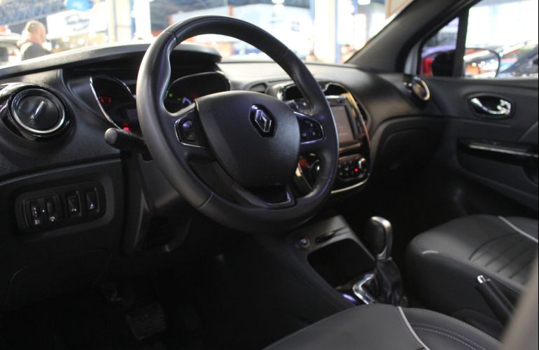 Renault Captur 1.6 16V Sce Intense - Foto #3