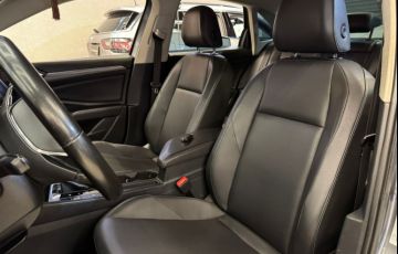 Volkswagen Jetta 1.4 250 TSi Total Comfortline - Foto #7