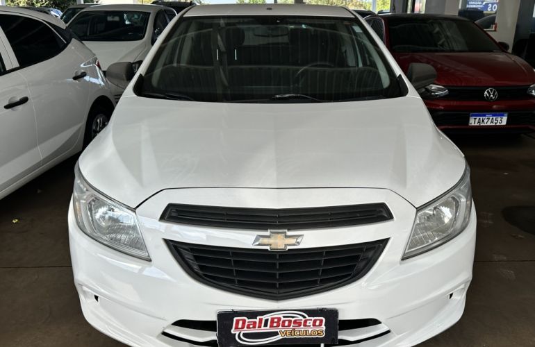 Chevrolet Onix 1.0 Joy SPE/4 - Foto #2