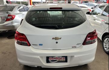 Chevrolet Onix 1.0 Joy SPE/4 - Foto #7