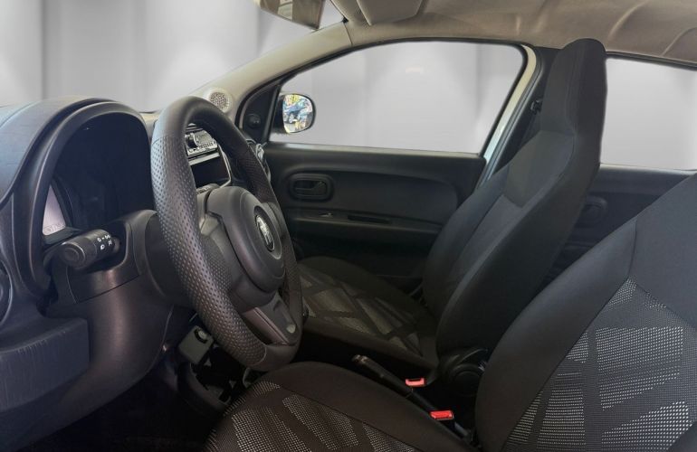 Fiat Mobi 1.0 8V Evo Like - Foto #7