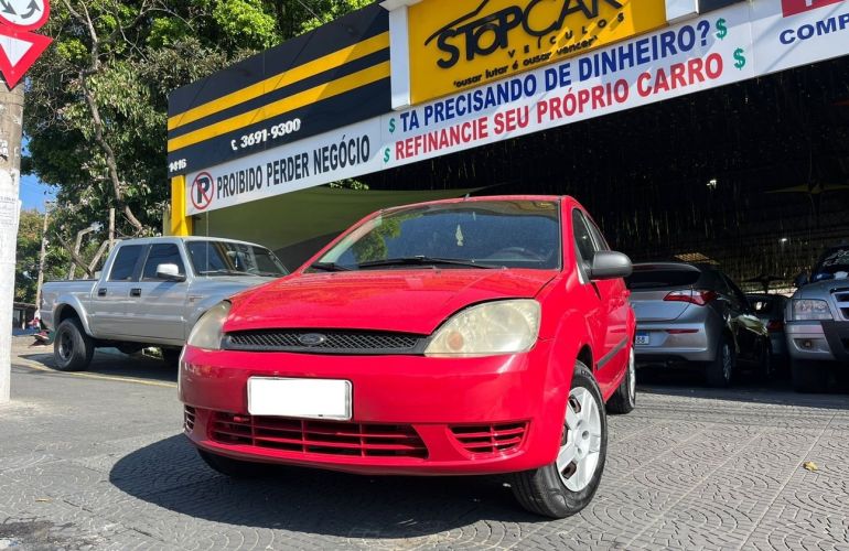 Ford Fiesta 1.0 MPi 8v - Foto #2