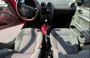 Ford Fiesta 1.0 MPi 8v - Foto #7