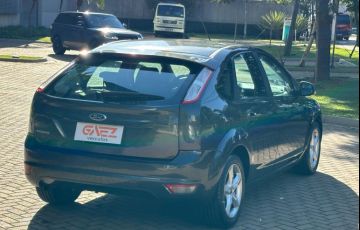 Ford Focus 1.6 GL 16v - Foto #5
