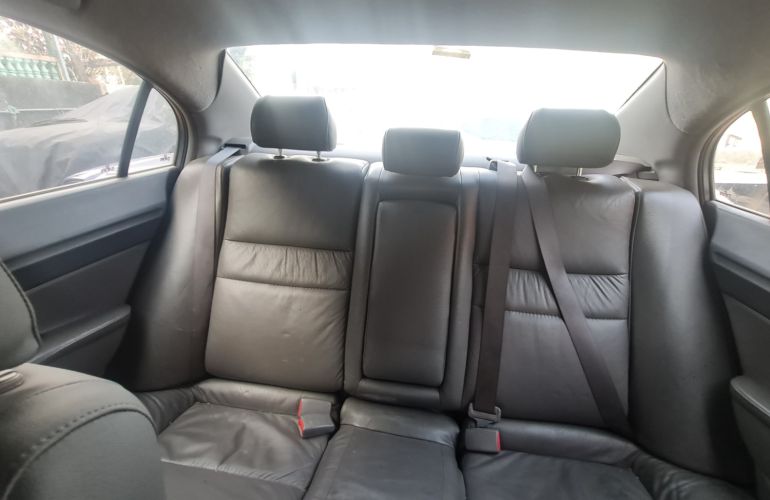 Honda New Civic LXS 1.8 16V (Aut) (Flex) - Foto #3
