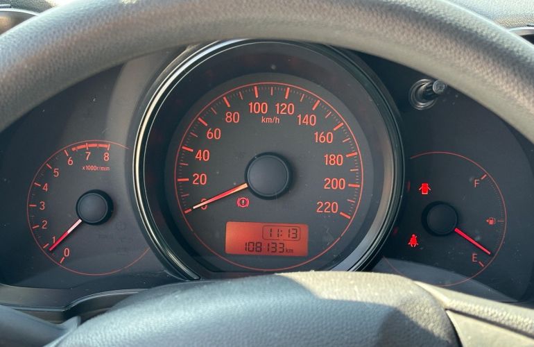 Honda Fit 1.5 LX 16v - Foto #9