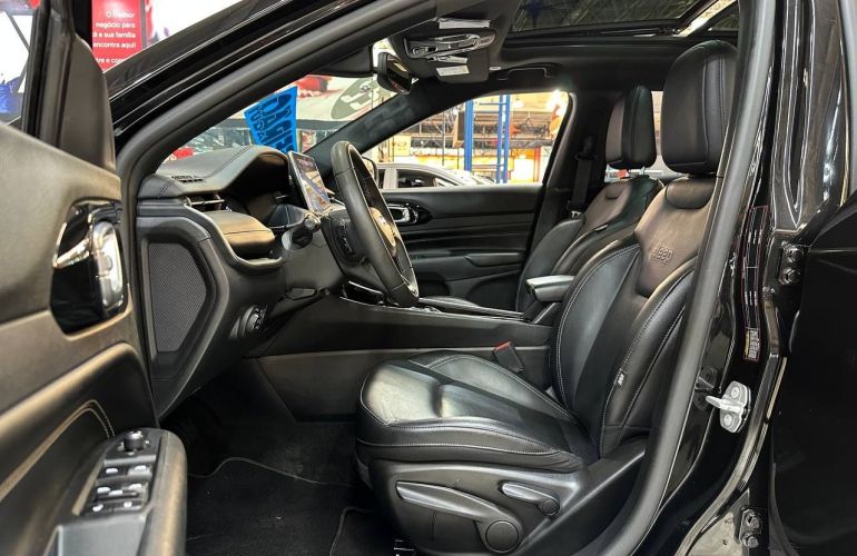 Jeep Compass 1.3 T270 Turbo Longitude - Foto #8