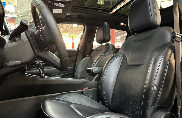 Jeep Compass 1.3 T270 Turbo Longitude - Foto #9