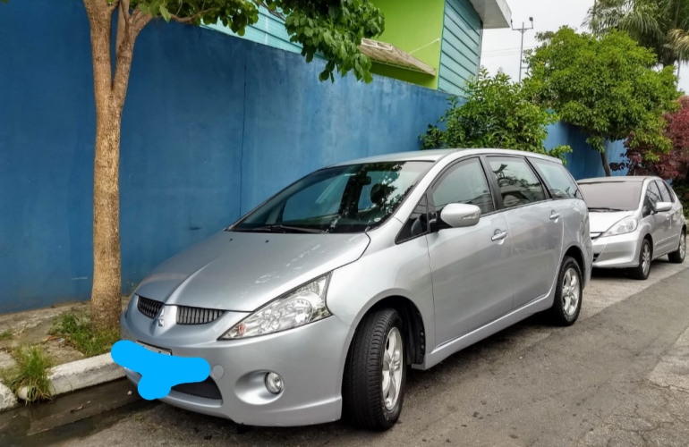Mitsubishi Grandis 2.4 16V - Foto #5