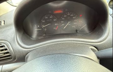 Peugeot 206 Hatch. Sensation 1.4 8V (flex) 2p - Foto #9