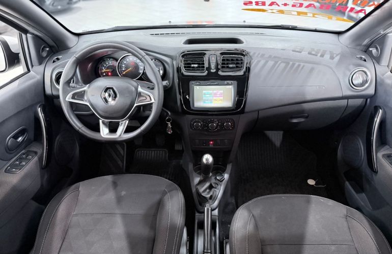 Renault Logan 1.0 12v Sce Zen - Foto #8