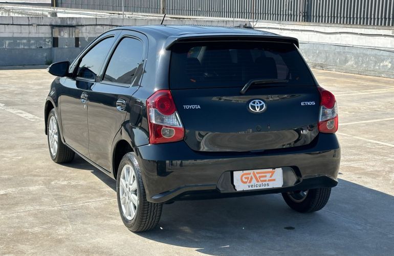 Toyota Etios 1.5 X Plus 16v - Foto #7