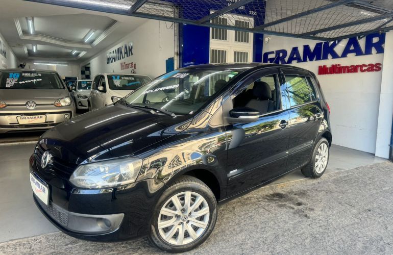 Volkswagen Fox 1.0 VHT (Flex) 4p - Foto #2