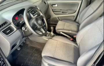 Volkswagen Fox 1.0 VHT (Flex) 4p - Foto #3