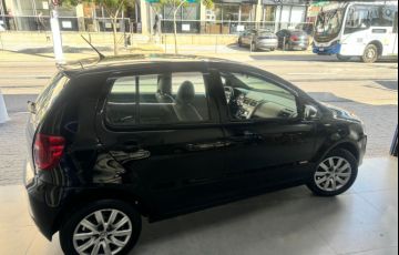 Volkswagen Fox 1.0 VHT (Flex) 4p - Foto #8
