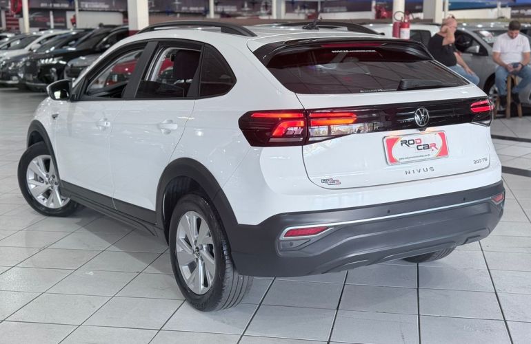 Volkswagen Nivus 1.0 200 TSI Comfortline - Foto #5