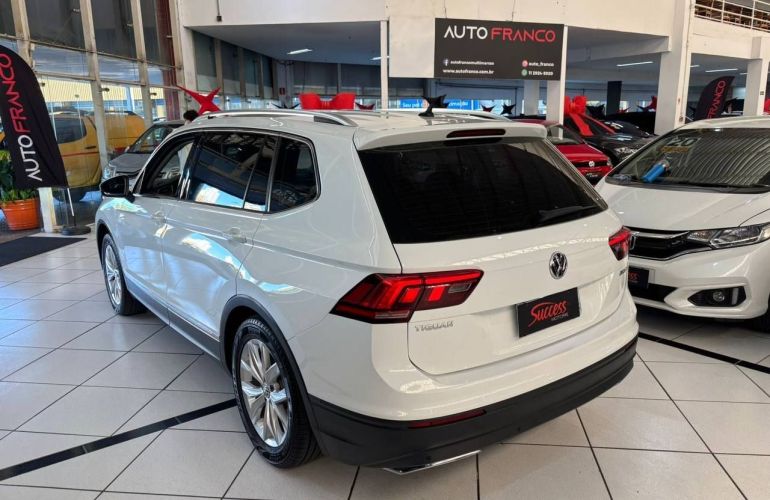 Volkswagen Tiguan 1.4 250 TSi Total Allspace Comfortline - Foto #4