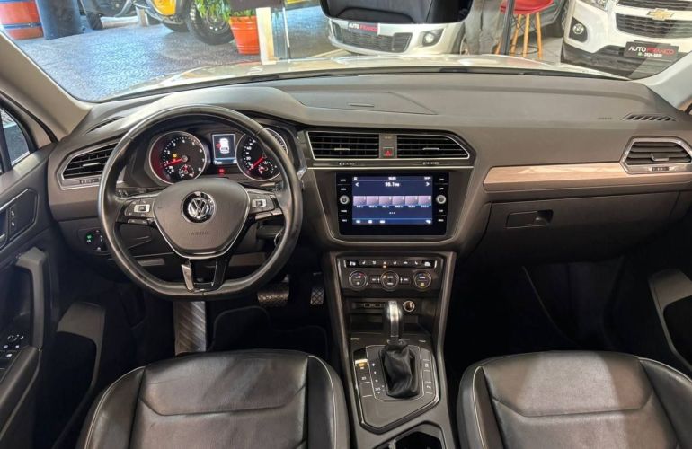 Volkswagen Tiguan 1.4 250 TSi Total Allspace Comfortline - Foto #9