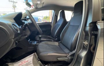 Volkswagen Up 1.0 170 TSi Total Xtreme - Foto #6