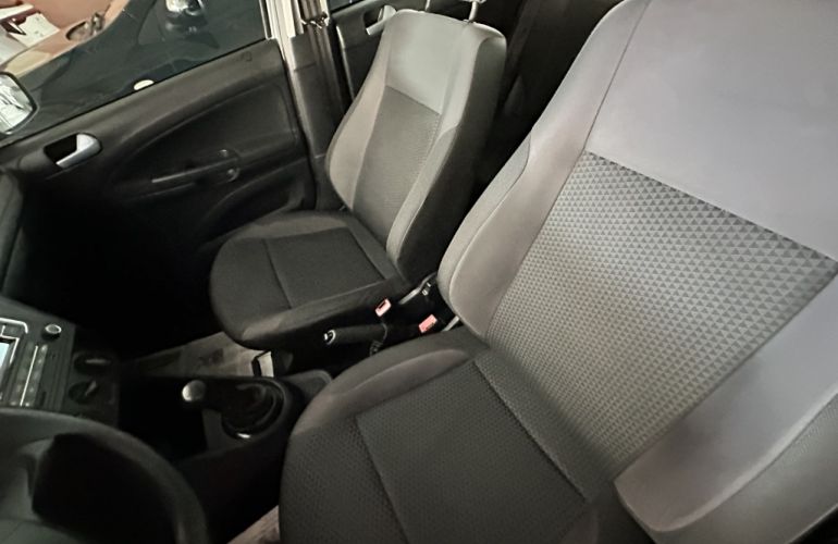 Volkswagen Voyage 1.6 MSI (Flex) - Foto #8
