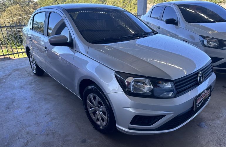 Volkswagen Voyage 1.0 - Foto #2