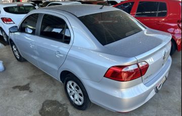 Volkswagen Voyage 1.0 - Foto #3