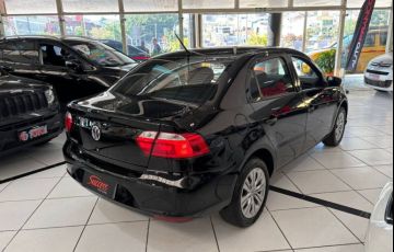 Volkswagen Voyage 1.0 12v MPi Total - Foto #2